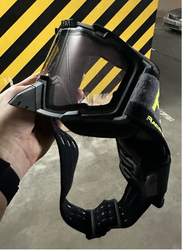 snowbike rent equipment 2